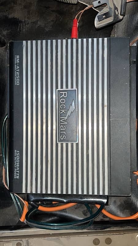 Sony explode 1800W subwoofer with amplifier 5