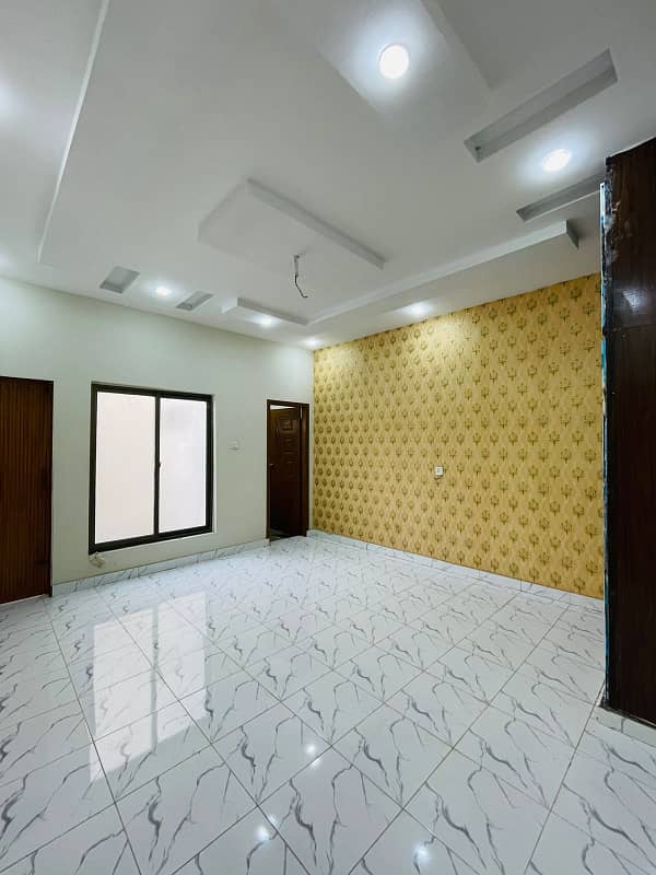 5.5 marla double storey new house royal residency near bosan road multan 15