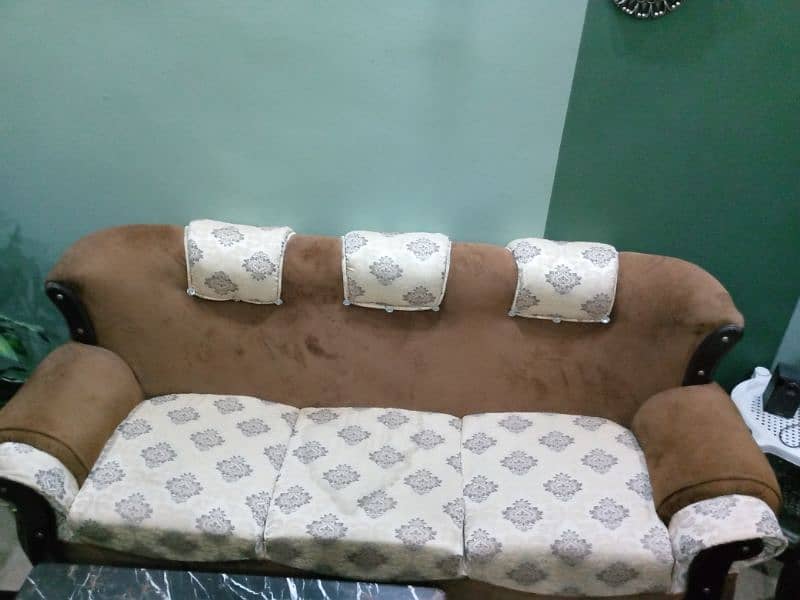 7 Seater Sofa 4