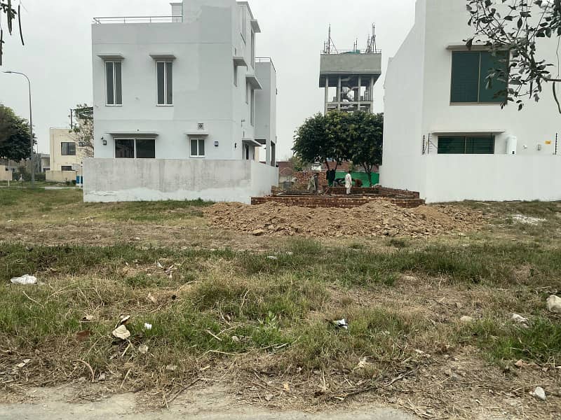 5 MARLA POSSESION PLOT FOR SALE IN DHA 9 TOWN. BLOCK B-379 1