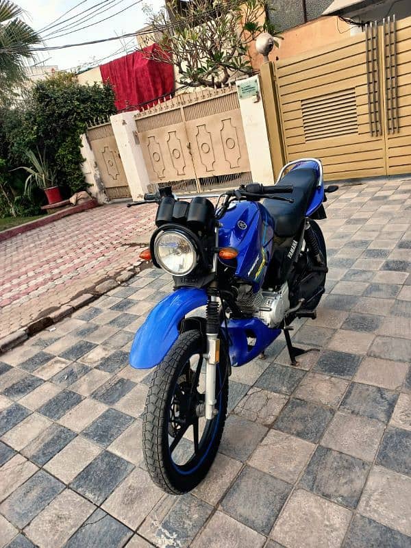 yamaha ybr g 2018 B model original 22500 km driven on my name 2