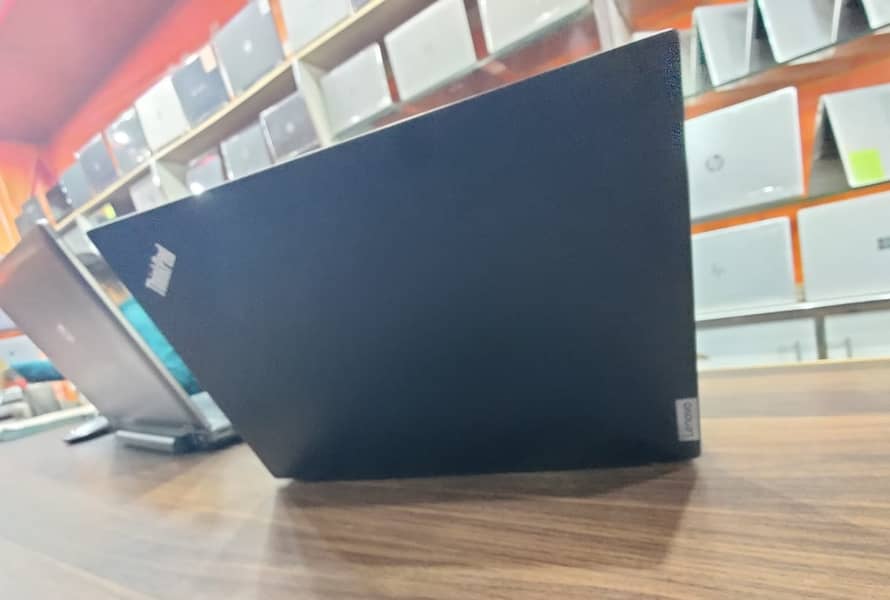 Lenovo ThinkPad T14s Core i5 10th Generation 0