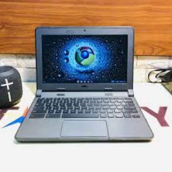 Chrome book with windows 10 operating 4