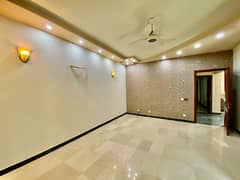 2 Kanal Solar Installed 6 Bedroom House Full House FOR RENT In Phase 2 DHA