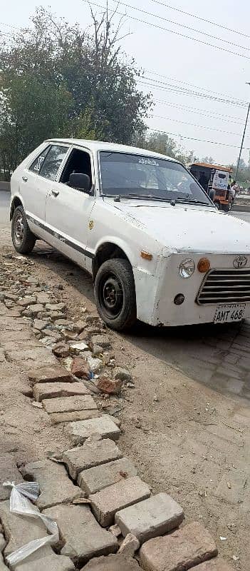 Daihatsu Charade 1983 0