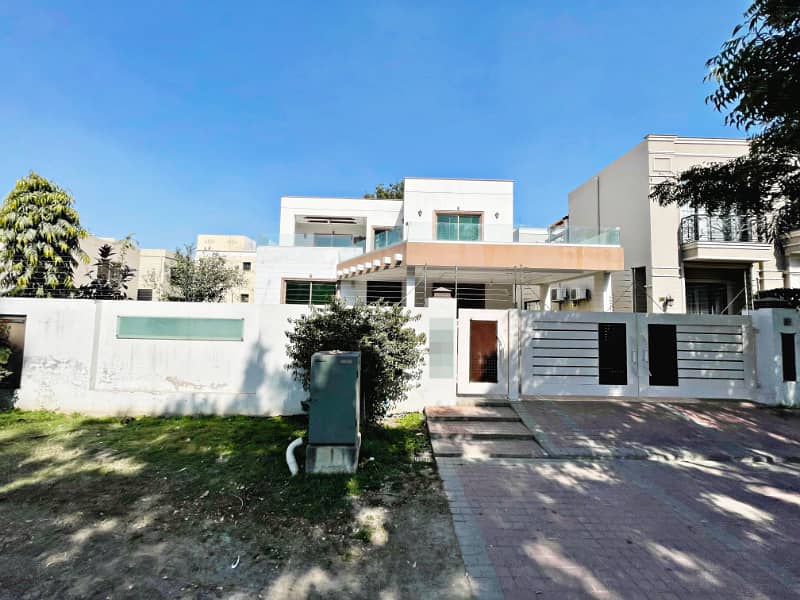 Cantt Properties Offer 1 Kanal House Availabel For Rent In DHA Phase 5 0