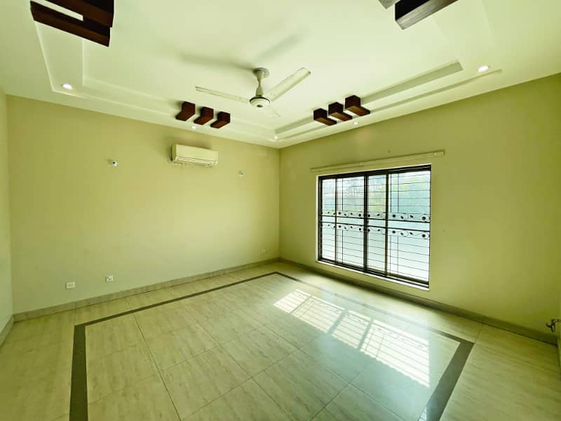 Cantt Properties Offer 1 Kanal House Availabel For Rent In DHA Phase 5 18