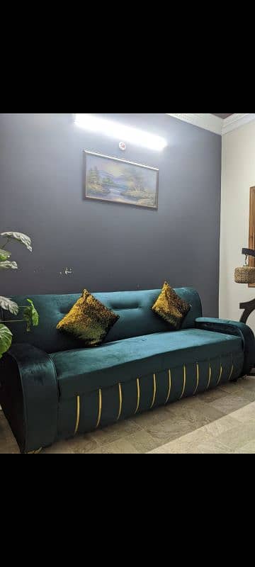 5 seater sofa set in bottle green velvet 2