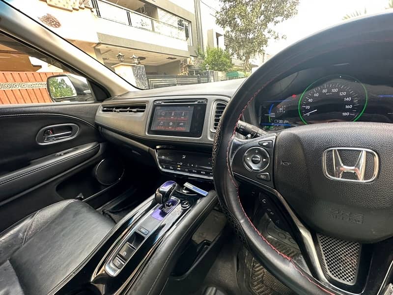 Honda Vezel 2014 9