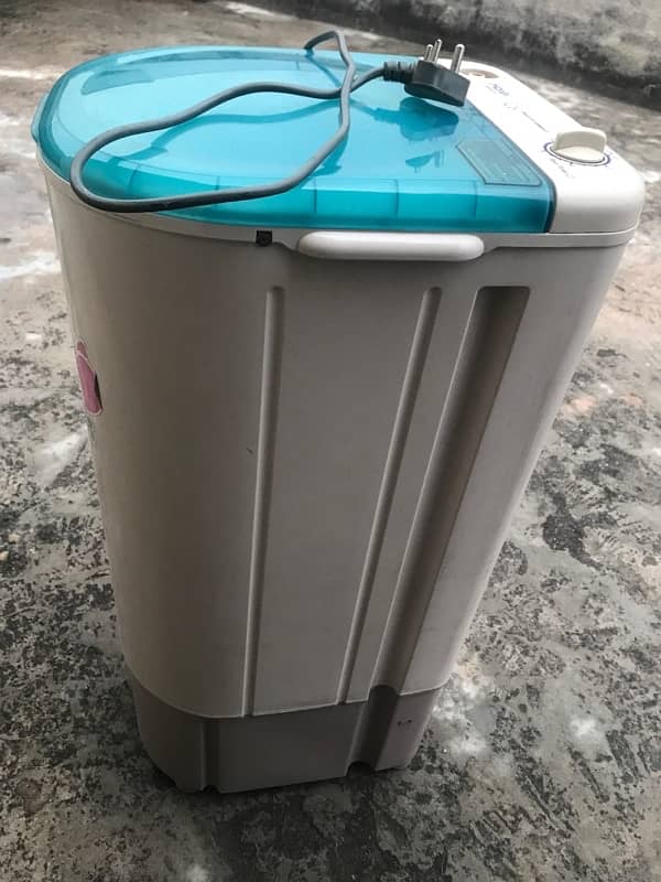 Haier Spinner Dryer 1