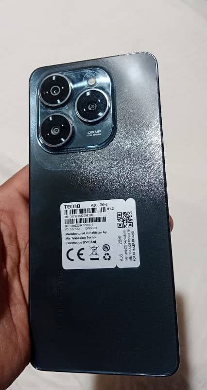 TECNO SPARK 20 PRO 1