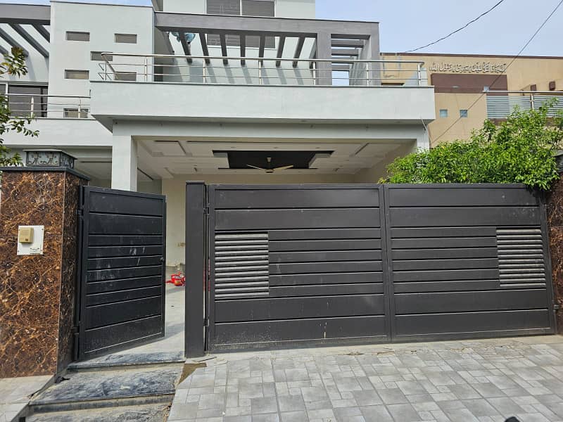 Kinal brand new Jaisa full house available for rent in PIA housing Society 9