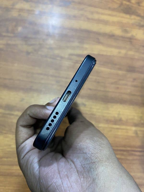 Redmi Poco c75 3