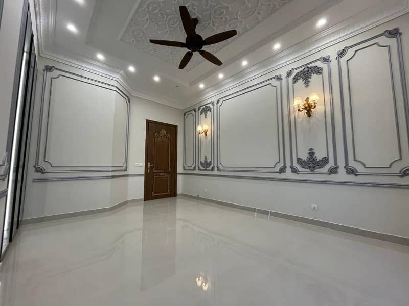 DHA Phase 7, 01 Kanal, 05 Bed, Luxury House For Sale. 31