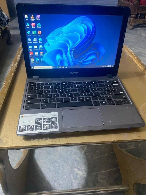 Acer 4gb 128gb chromebook or laptop c720 1