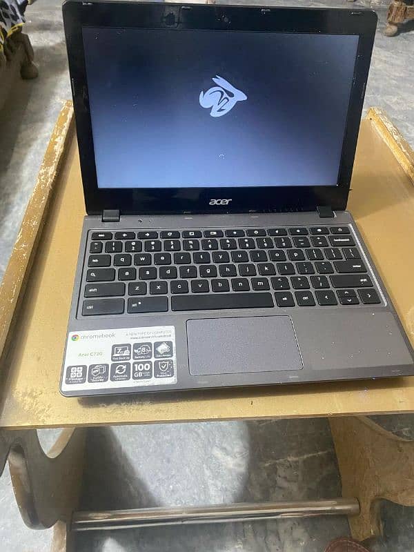 Acer 4gb 128gb chromebook or laptop c720 2