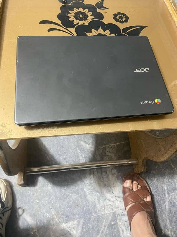 Acer 4gb 128gb chromebook or laptop c720 4