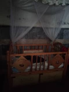 baby crib