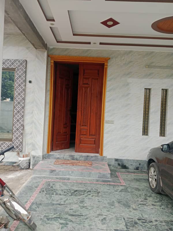 20 MARLA BRAND NEW UPPER PORTION AVAILABLE FOR RENT AT PRIME LOCATION IN KHAYABAN-E-AMIN D BLOCK 3