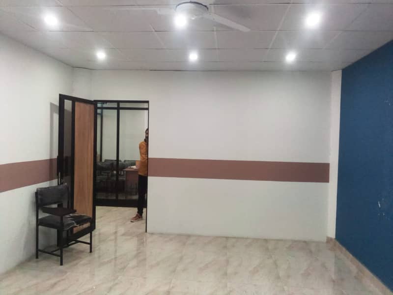 Area 1500 Sqft Sami Furnished Corporate Office Near kalma Chowk Gulberg Lahore For Rent 12