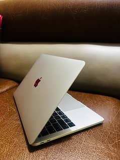 MacBook pro 2017