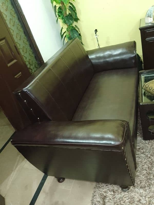 2 sofa set 1 sofa combed & 1 two seater sofa 7