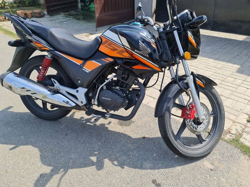 HONDA CB 150F 4