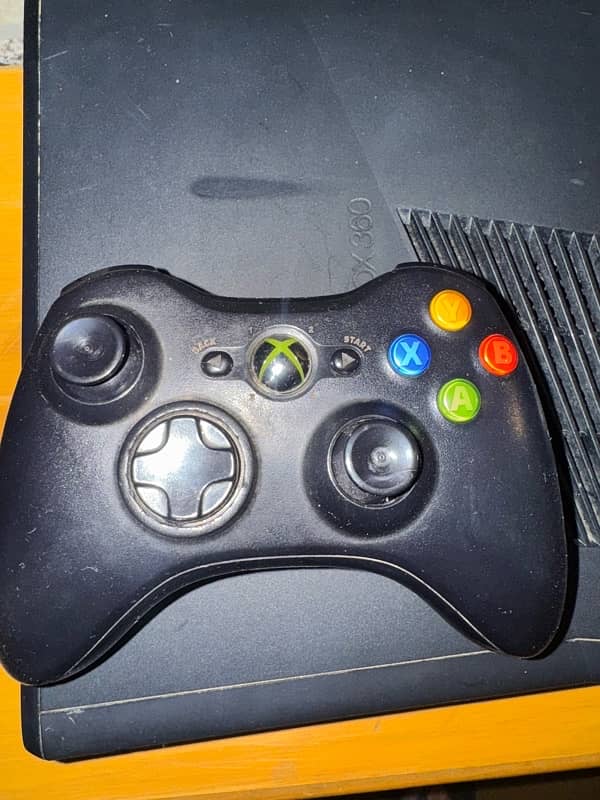 XBOX 360 SLIM 256gb JTAG ( original cd rom) 3