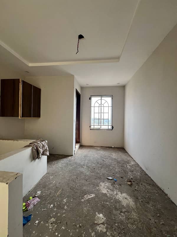 Bahria orchard Lahore rent option available full house 5 marala 3