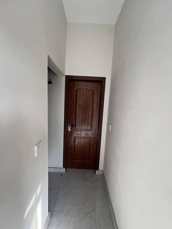 Bahria orchard Lahore rent option available full house 5 marala 12