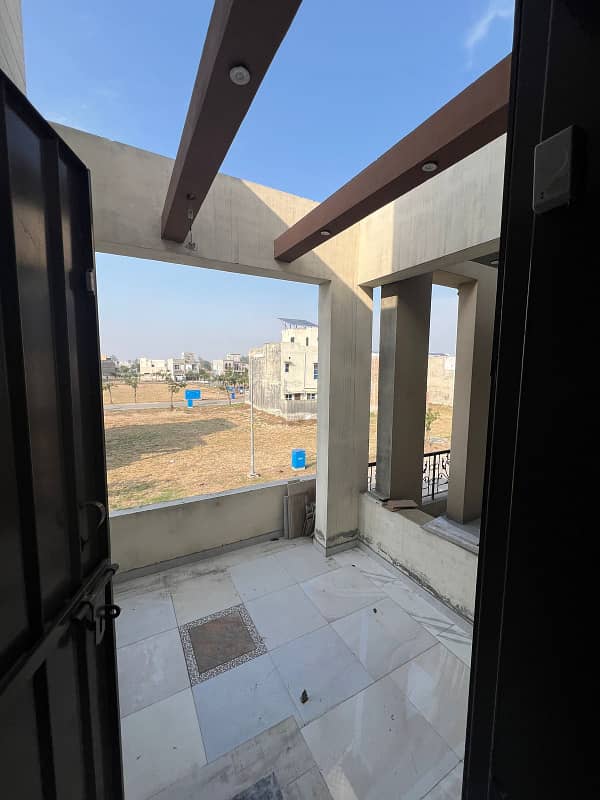 Bahria orchard Lahore rent option available full house 5 marala 19