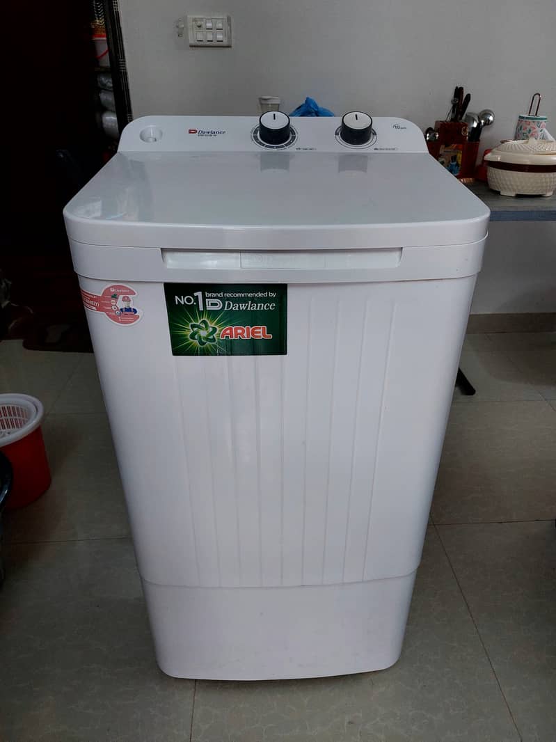 Dawlance Single Tub Washing Machine (Model DW-6100W) 0