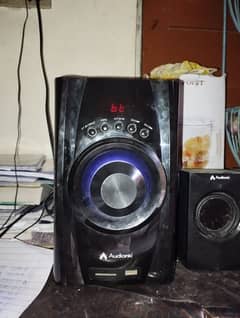 Audionic mega 40 sub woofer