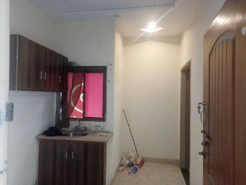 Non Furnished Apartment For Rent 0