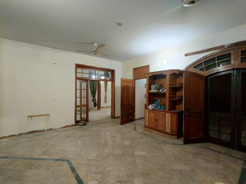 Ground Portion Is Available For Rent In I-8 ISLAMABAD 0