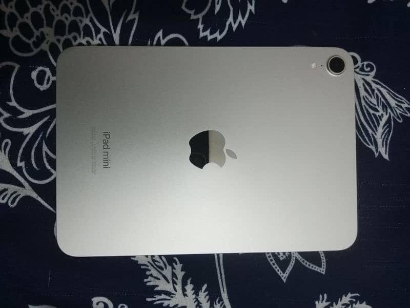 Apple ipad mini 7 0