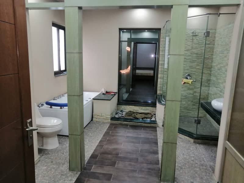 Kanal full house fully furnished near to LGS, Roots 18