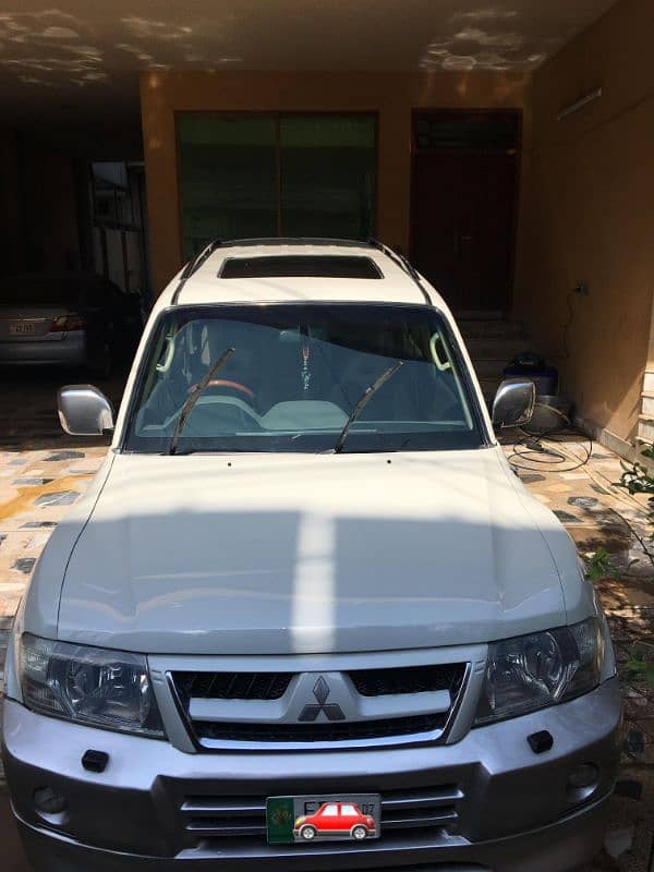 Mitsubishi Pajero GLS FULL OPTION 2005 EXCHANGE POSSIBLE 5