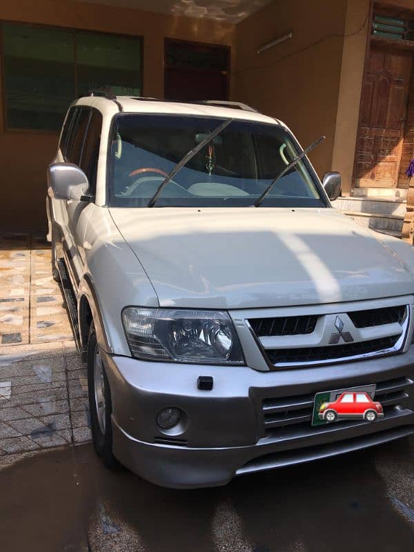 Mitsubishi Pajero GLS FULL OPTION 2005 EXCHANGE POSSIBLE 6