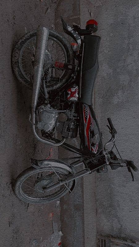 Honda CG 125 2004 Model BNG Number 1