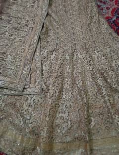 Urgent Low Price Wedding Maxi, Lehanga and Jewelery new set available