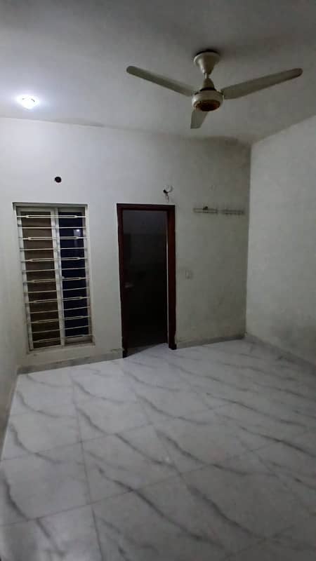 2 bed flat for rent for student or jobians 4