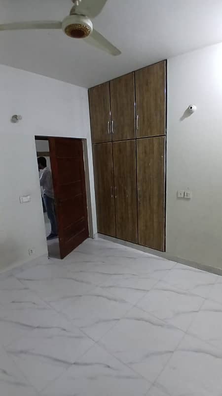 2 bed flat for rent for student or jobians 6