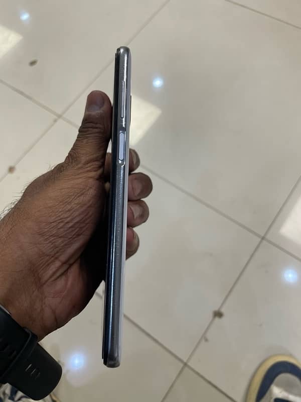 Redmi Note 9 Pro with Box 4