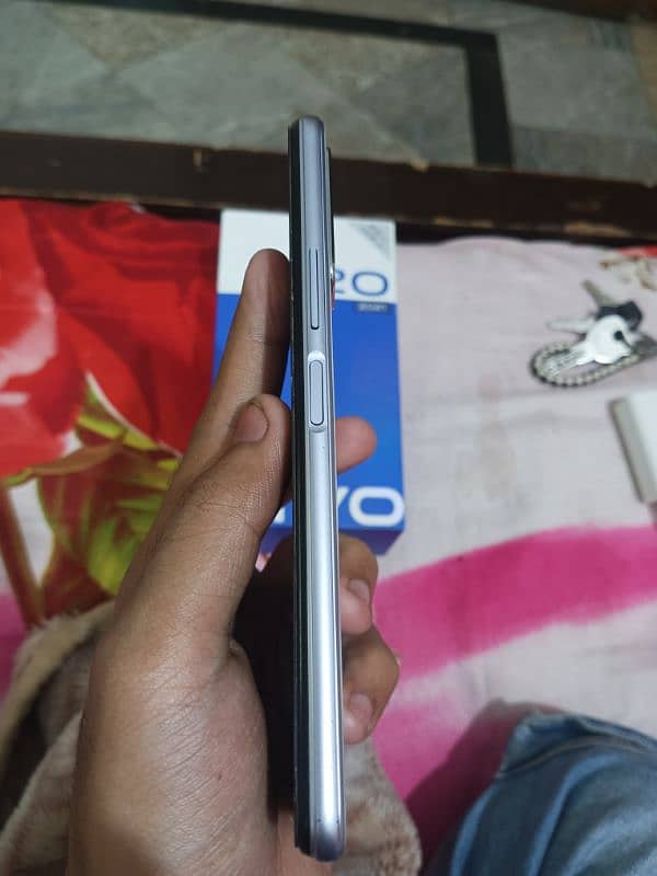 Vivo Y20 With box Charger 3