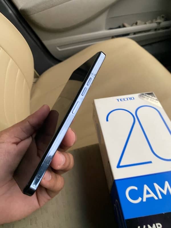 Tecno camon 20 8gb 256gb with box 6