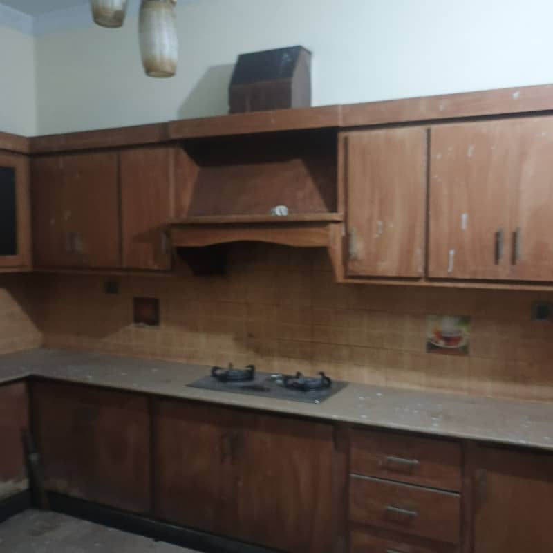 Upper Portion For Rent In mumdy colony near Afsha Colony Near Range Road Rwp 3