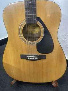 Yamaha F310 Acoustic Guitar