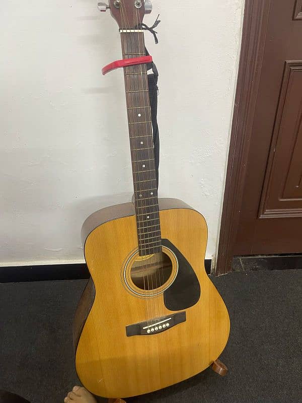 Yamaha F310 Acoustic Guitar 1