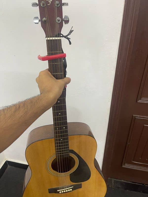 Yamaha F310 Acoustic Guitar 5